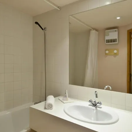 Chamois - Divisible De 26m² Au Pied Des Pistes Mae-3504